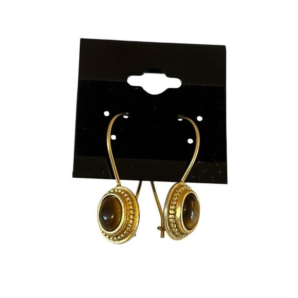 Elegant Vintage Stamped Antiqued Gold Tone Tigers Eye Drop Earrings. - Picture 6 of 7
